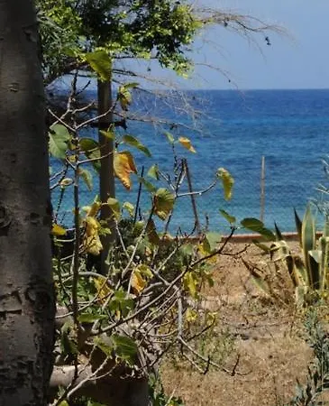 Casa Aisha Con Ampio Giardino Sul Mare Holiday home